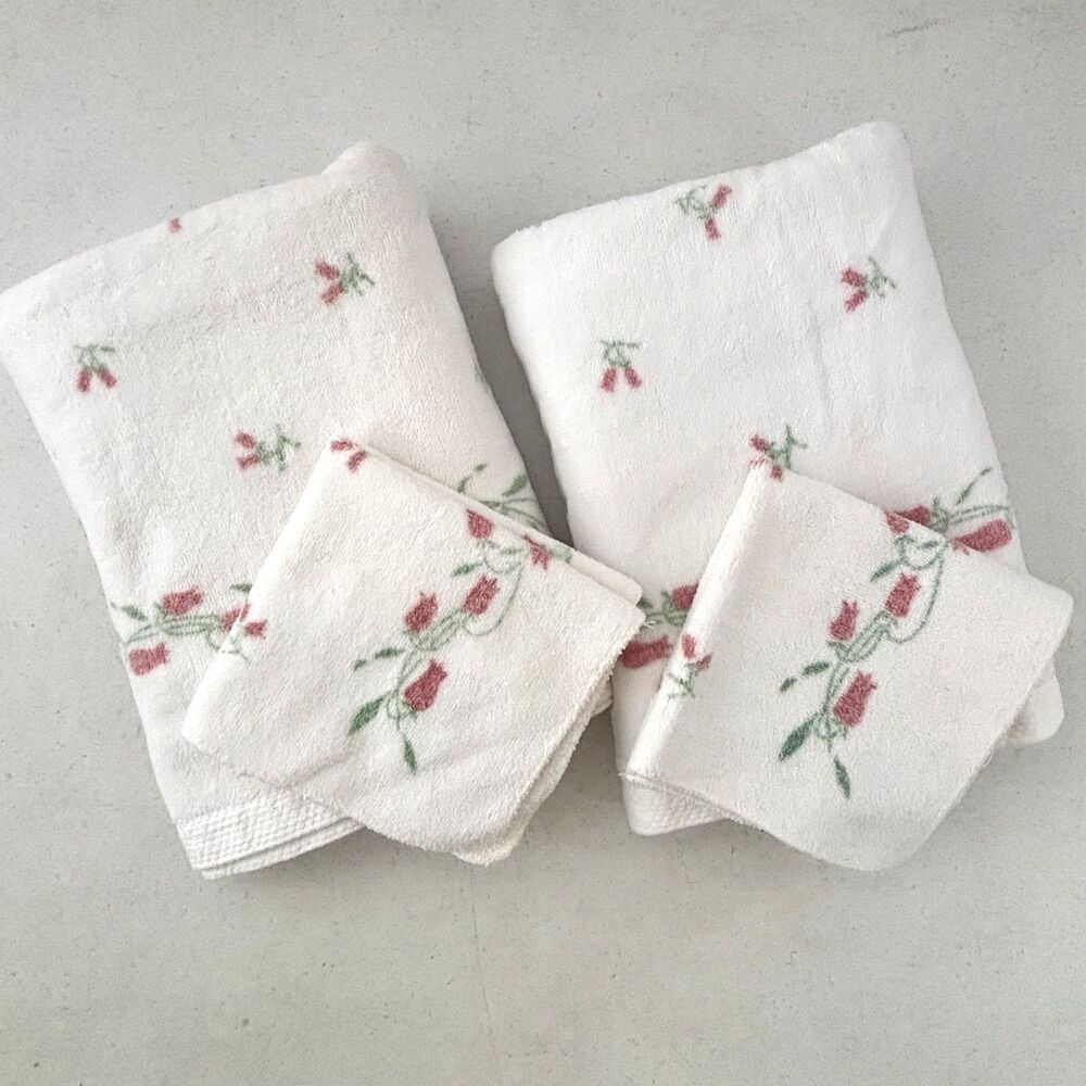 Fieldcrest Bath Velour Towel Set Vintage 90s Pink Floral Cottagecore Velour